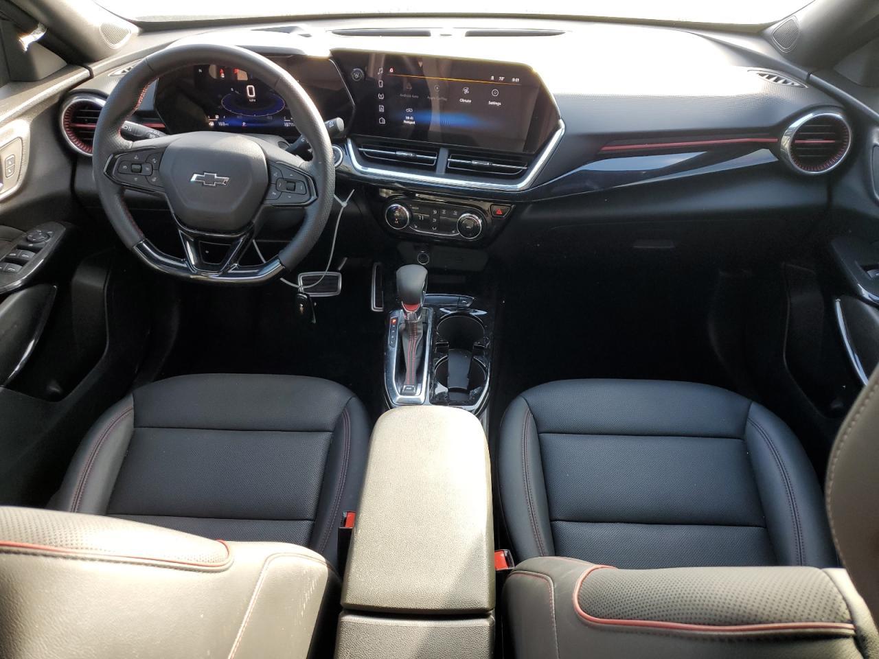 2024 CHEVROLET TRAX