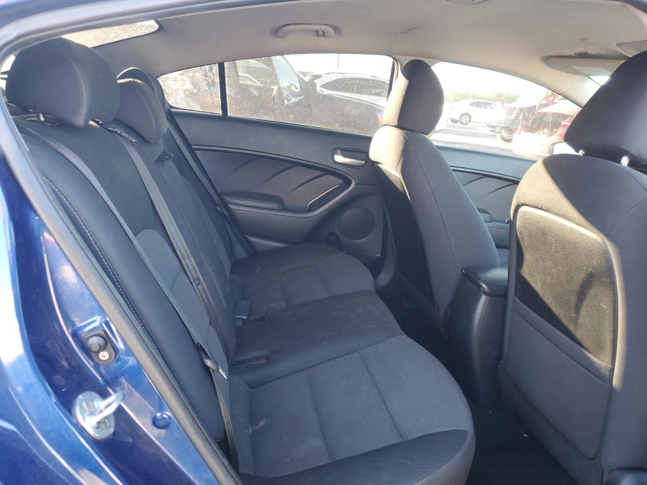 2017 KIA FORTE