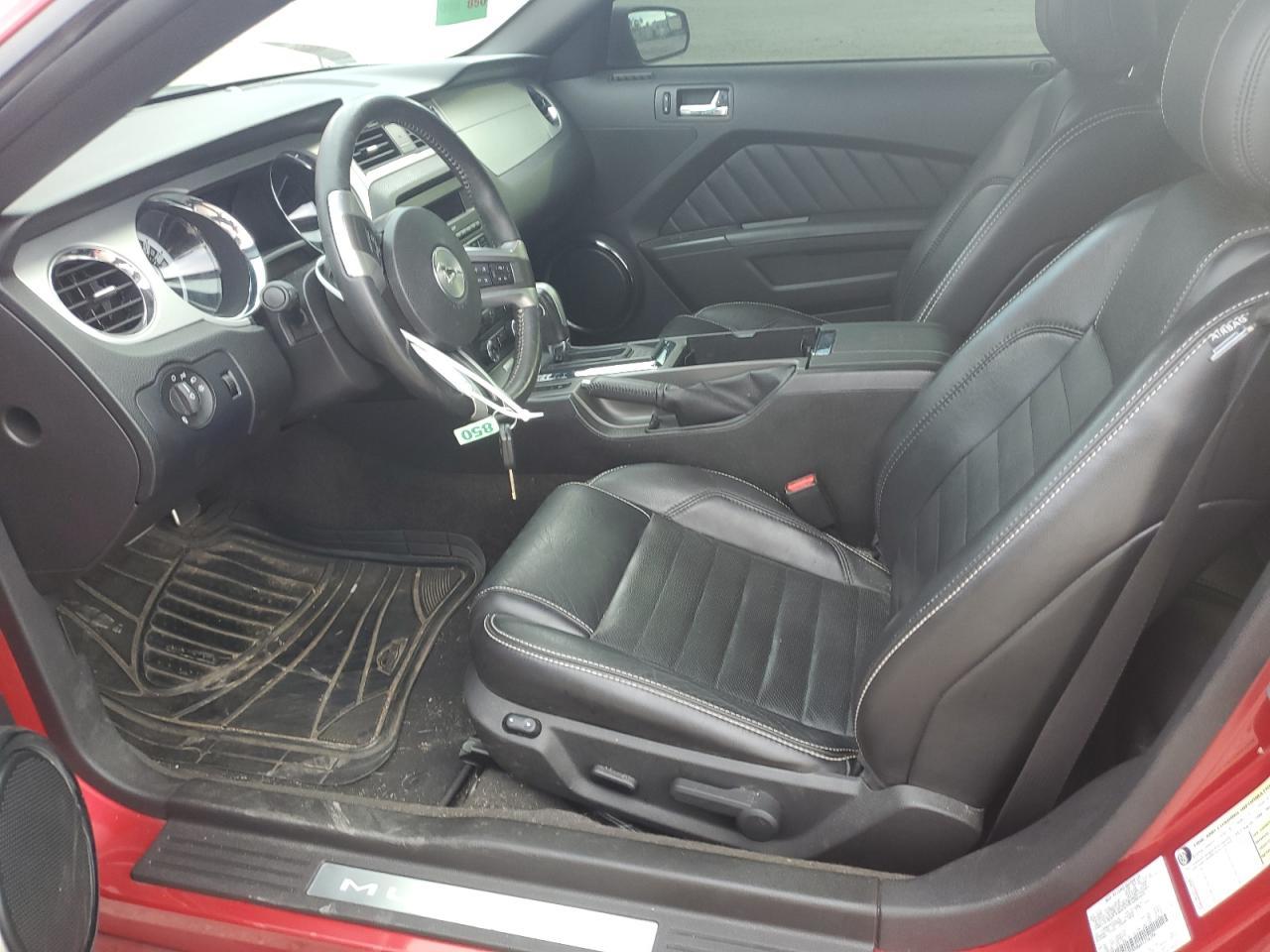 2013 FORD MUSTANG