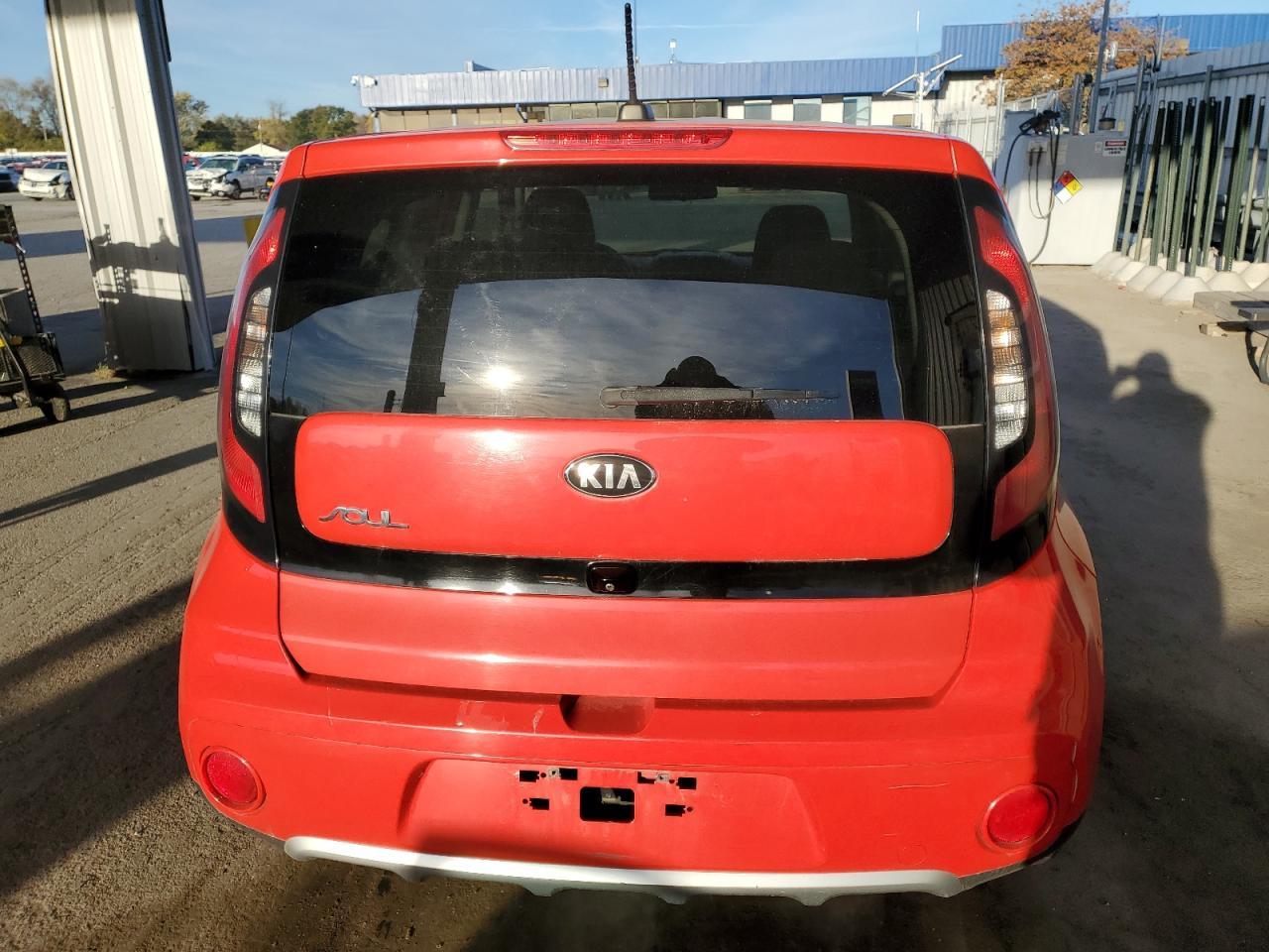2017 KIA SOUL