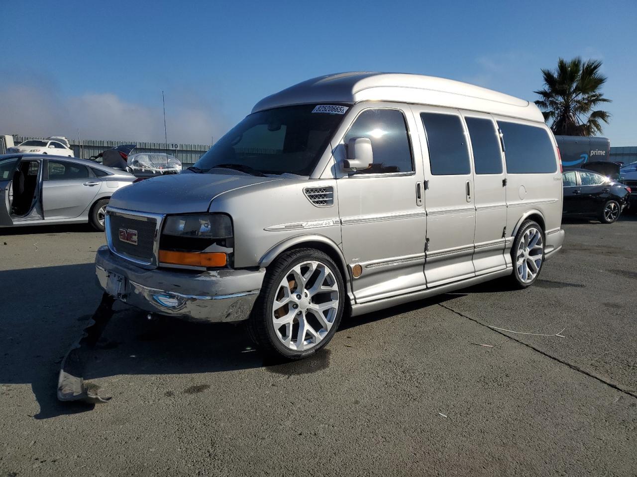 2010 GMC Savana