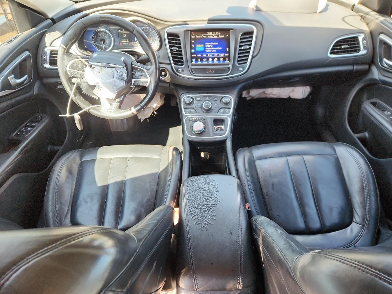 2017 CHRYSLER 200