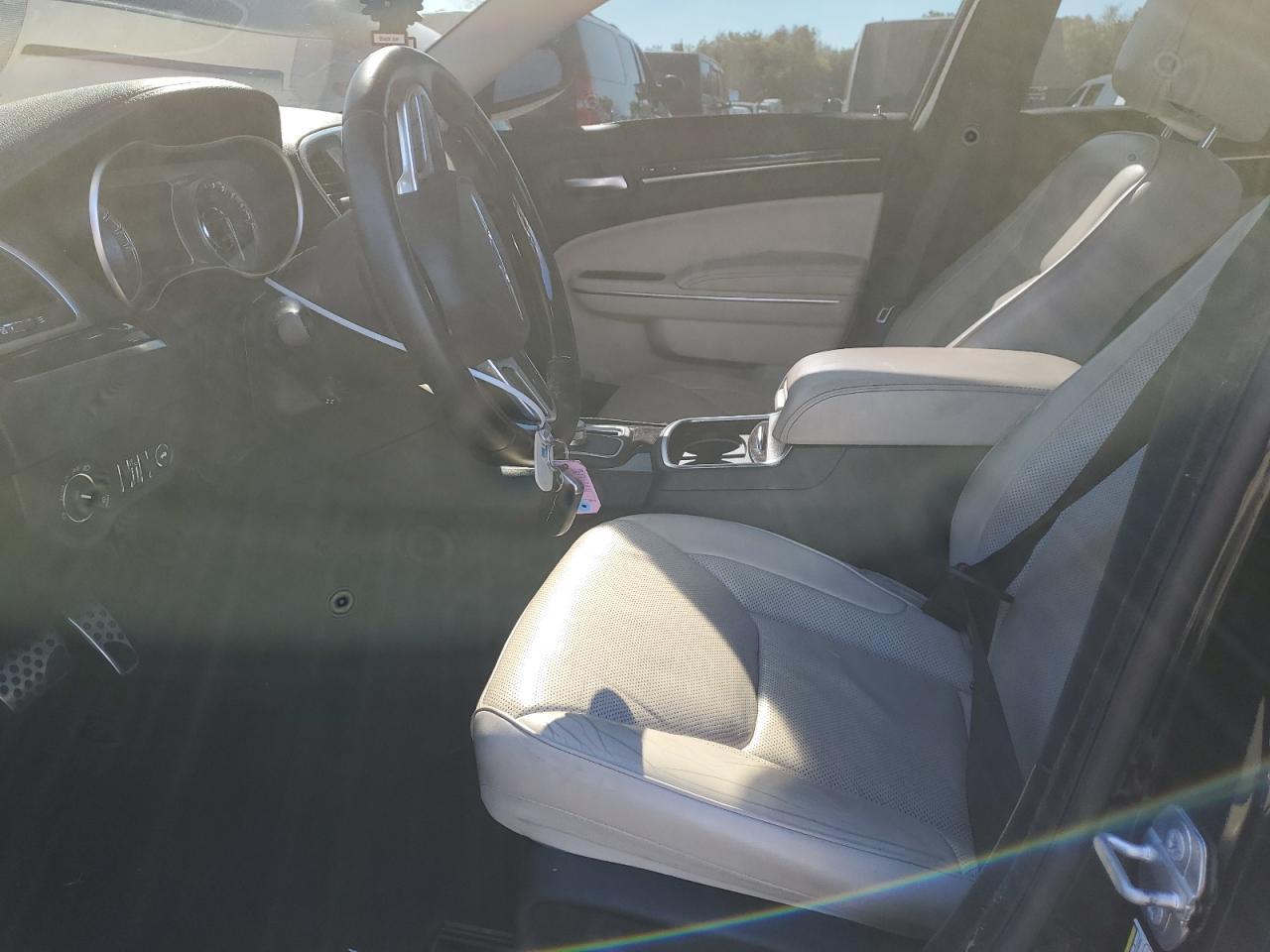 2018 CHRYSLER 300