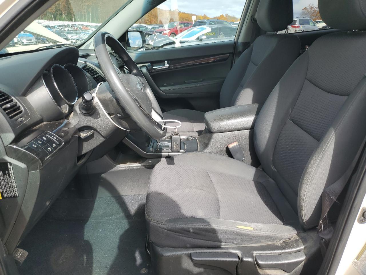2011 KIA SORENTO
