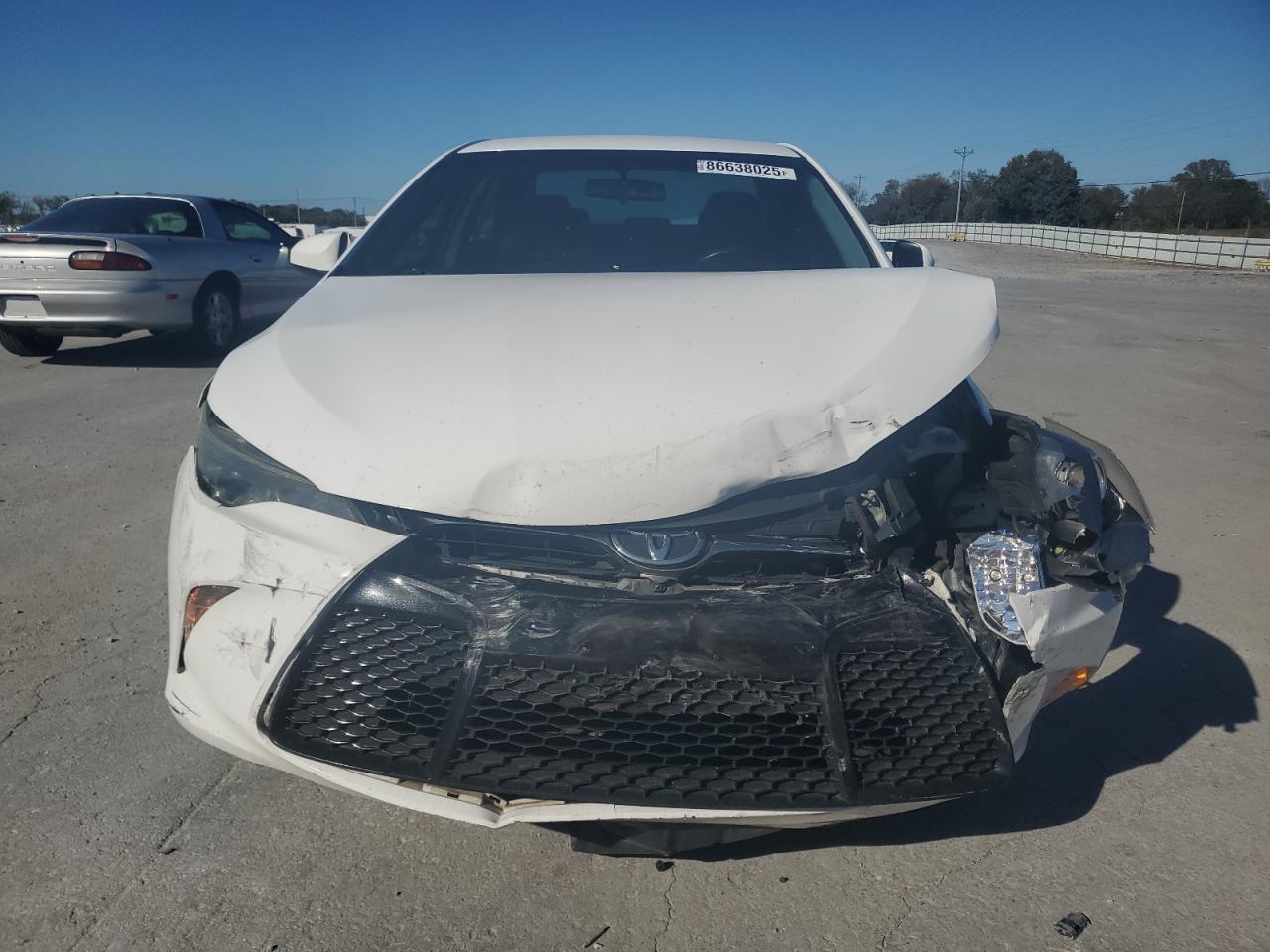 2016 TOYOTA CAMRY
