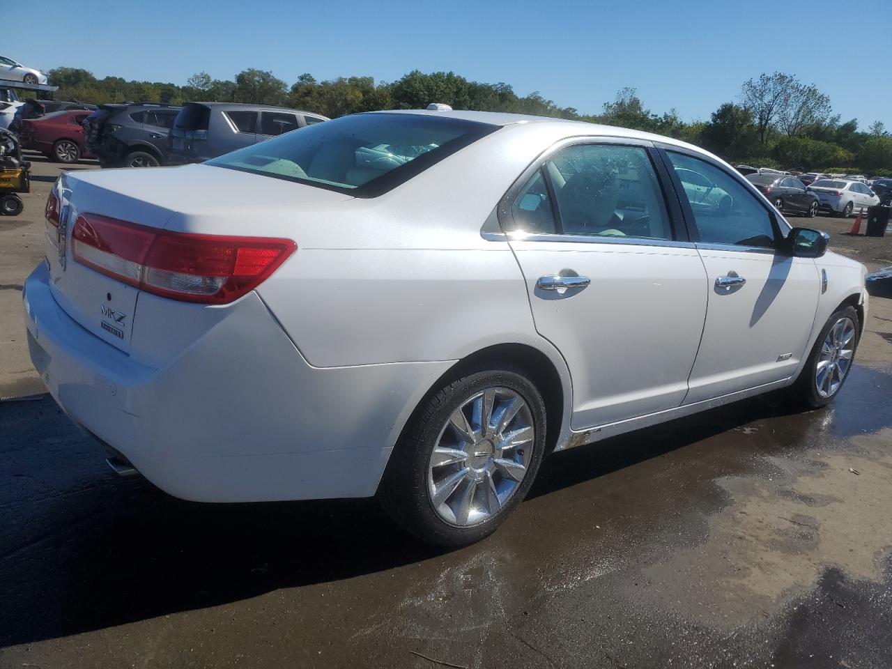 2011 LINCOLN MKZ
