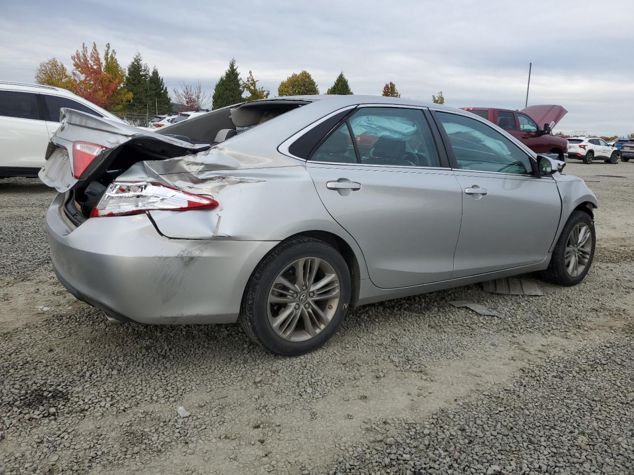 2016 TOYOTA CAMRY