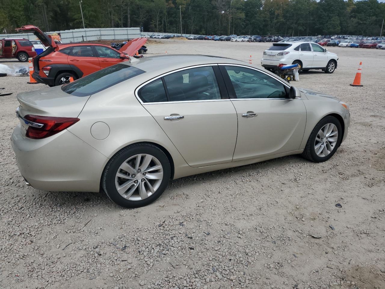 2014 BUICK Regal