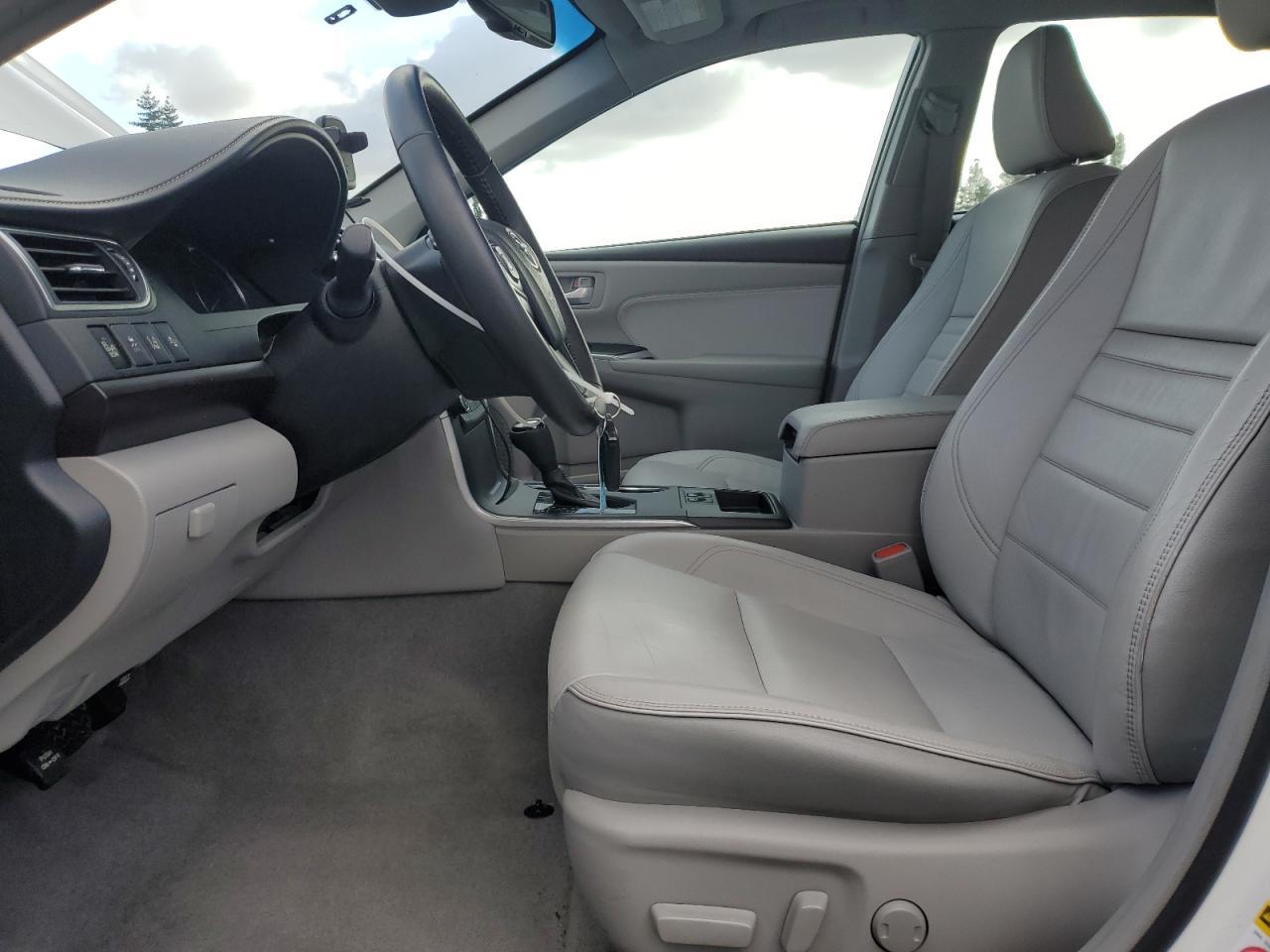 2017 TOYOTA CAMRY