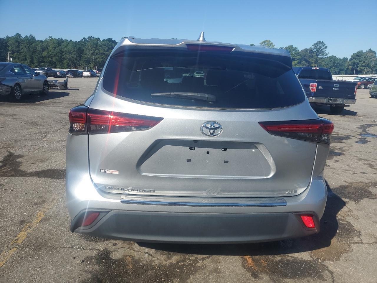 2022 TOYOTA HIGHLANDER