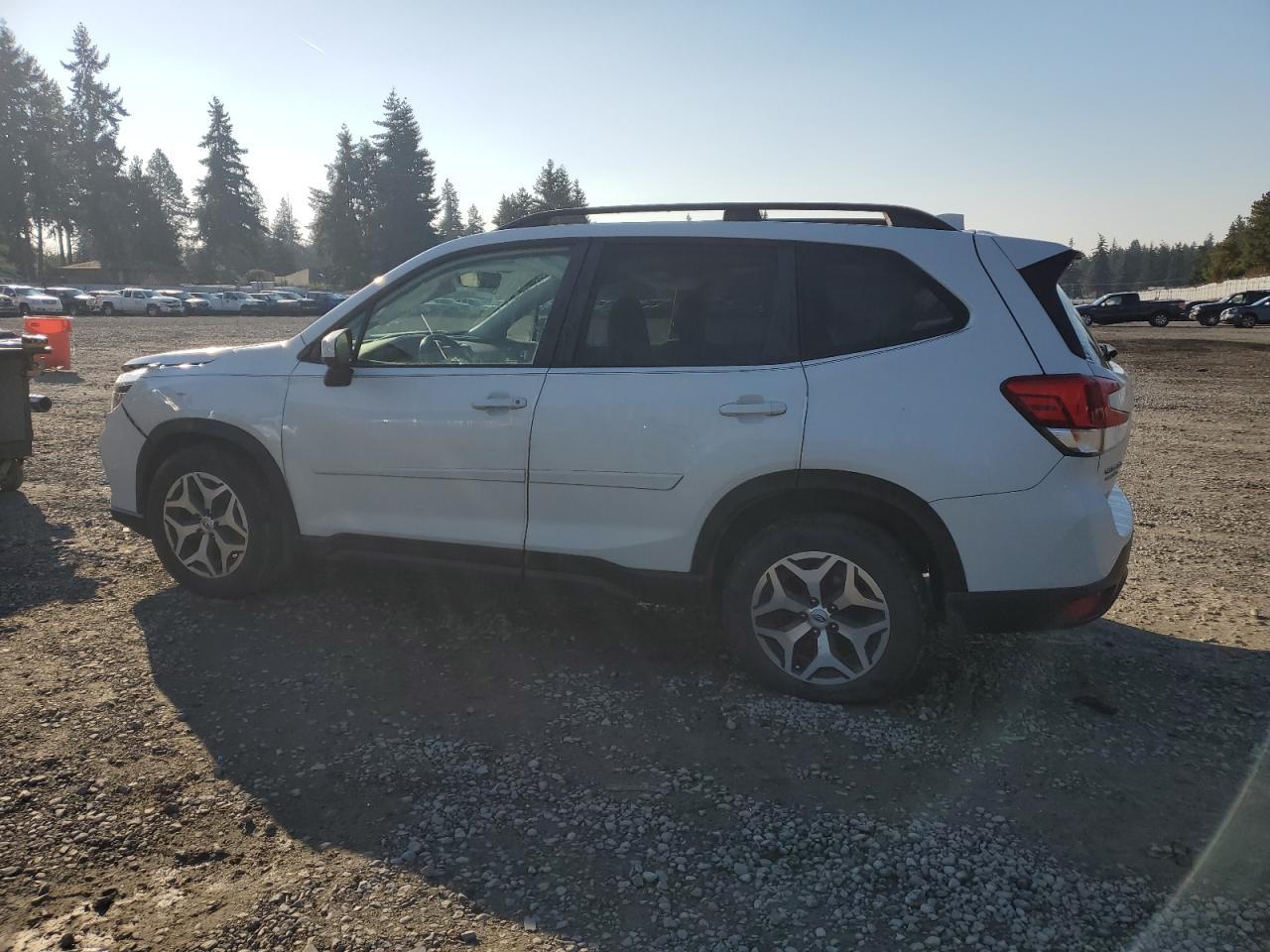 2019 SUBARU FORESTER