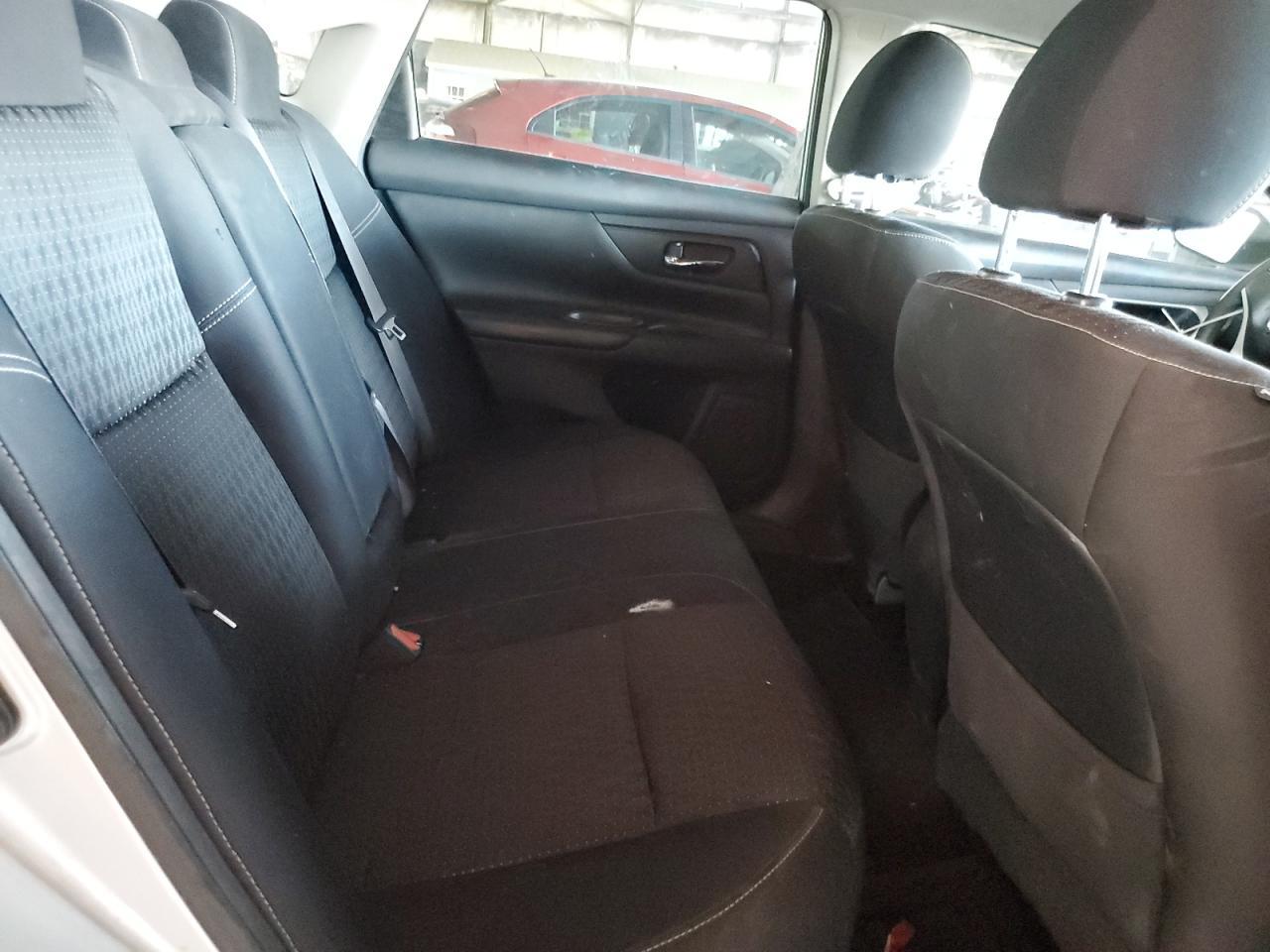 2016 NISSAN ALTIMA