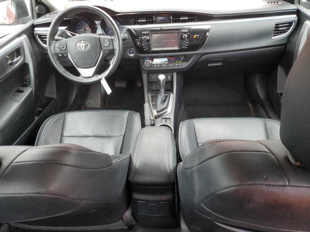 2015 TOYOTA COROLLA