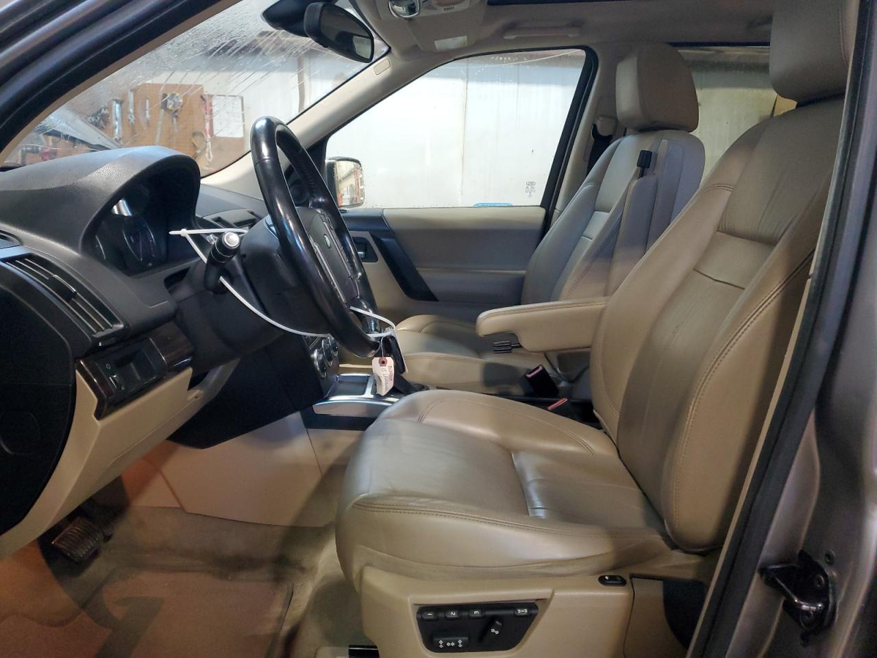 2013 LAND ROVER LR2