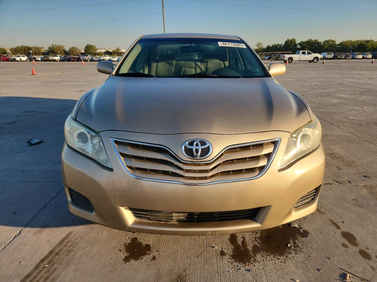 2010 TOYOTA CAMRY