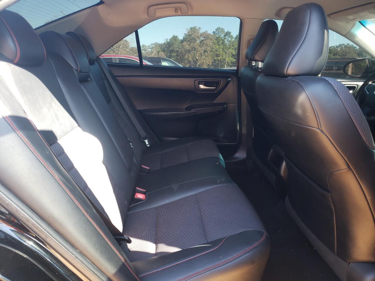 2016 TOYOTA CAMRY