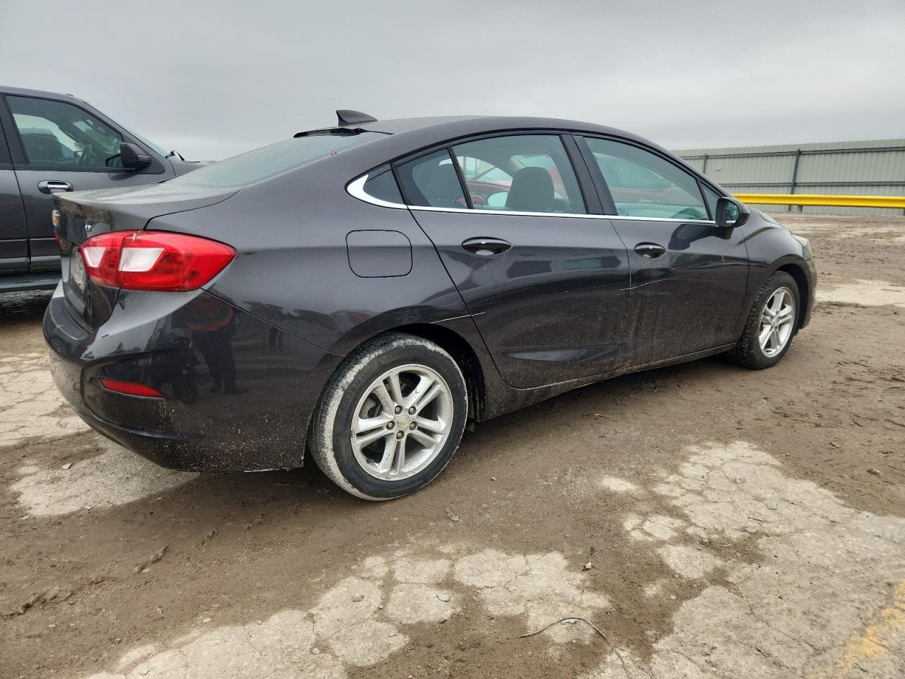 2017 CHEVROLET CRUZE