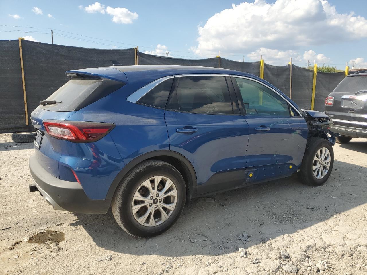 2023 FORD ESCAPE