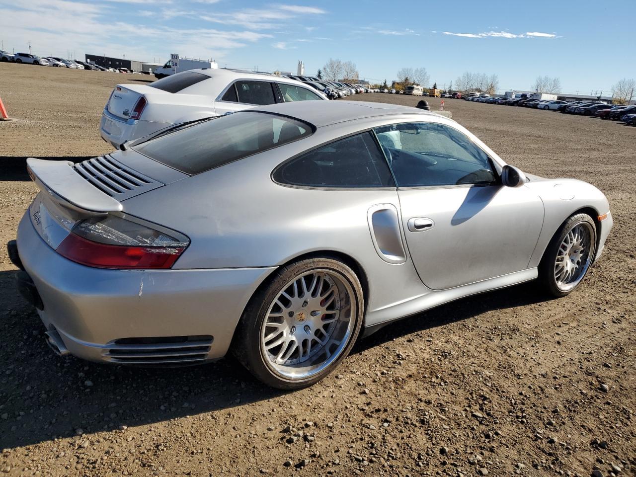2001 PORSCHE 911