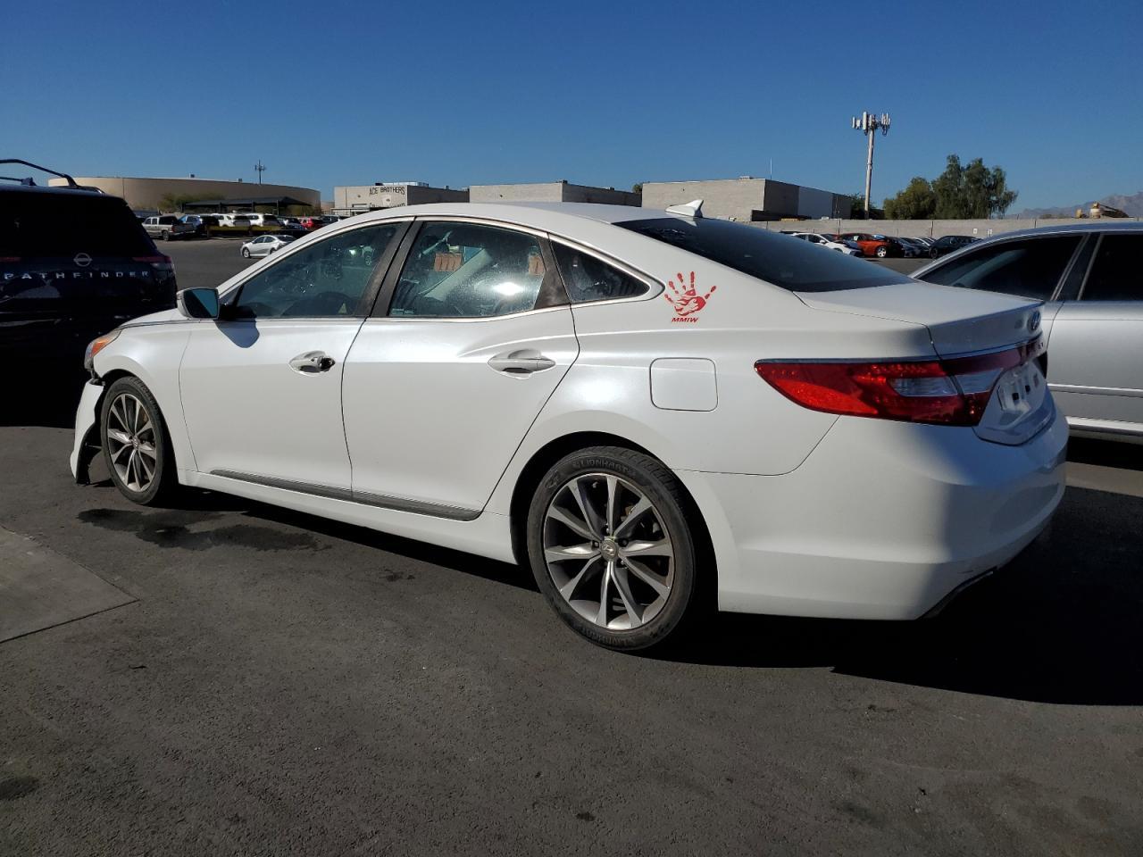 2015 HYUNDAI Azera
