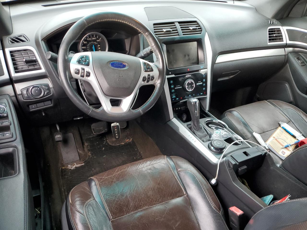 2013 FORD Explorer Sport Trac