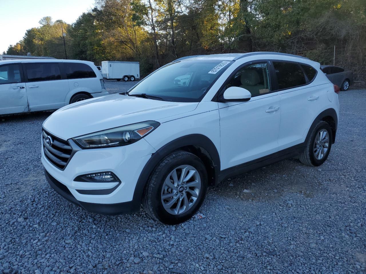 2016 HYUNDAI TUCSON