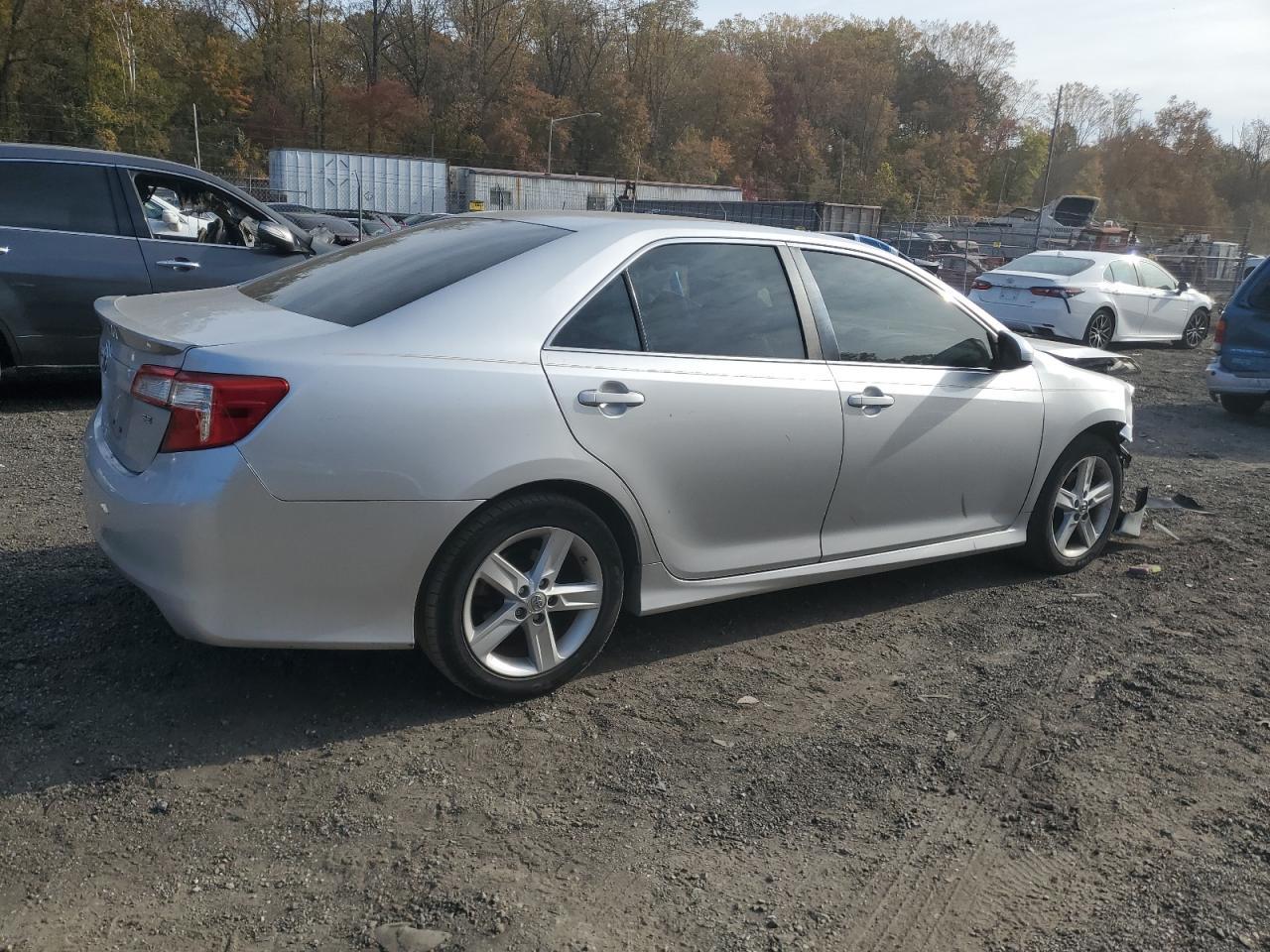 2013 TOYOTA CAMRY