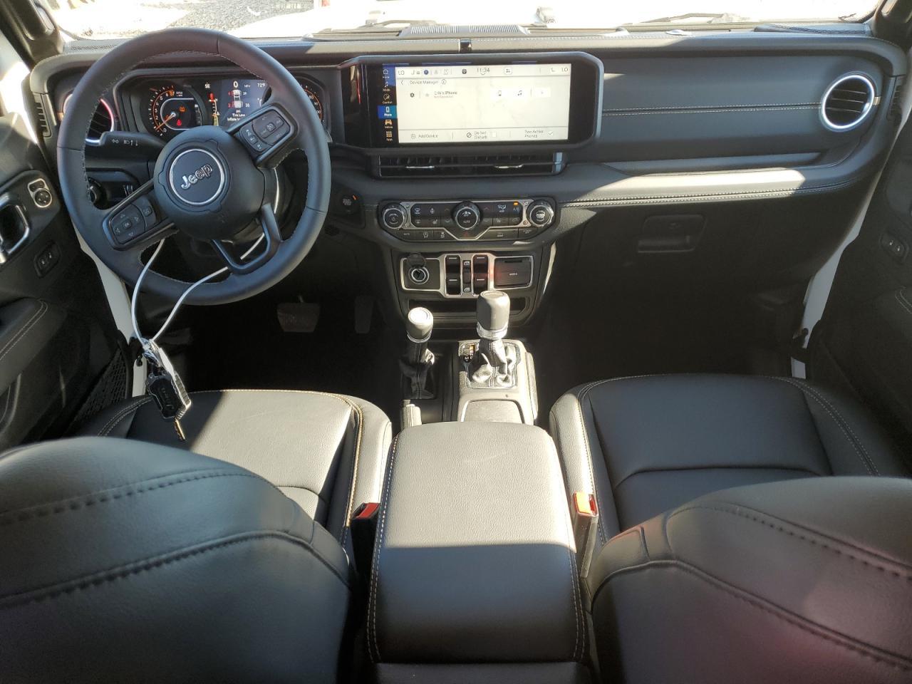 2025 JEEP Gladiator
