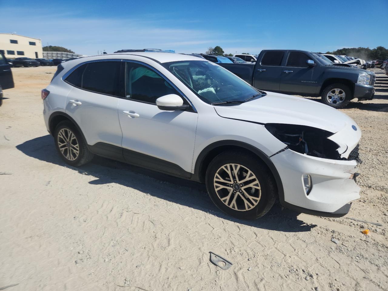 2022 FORD ESCAPE