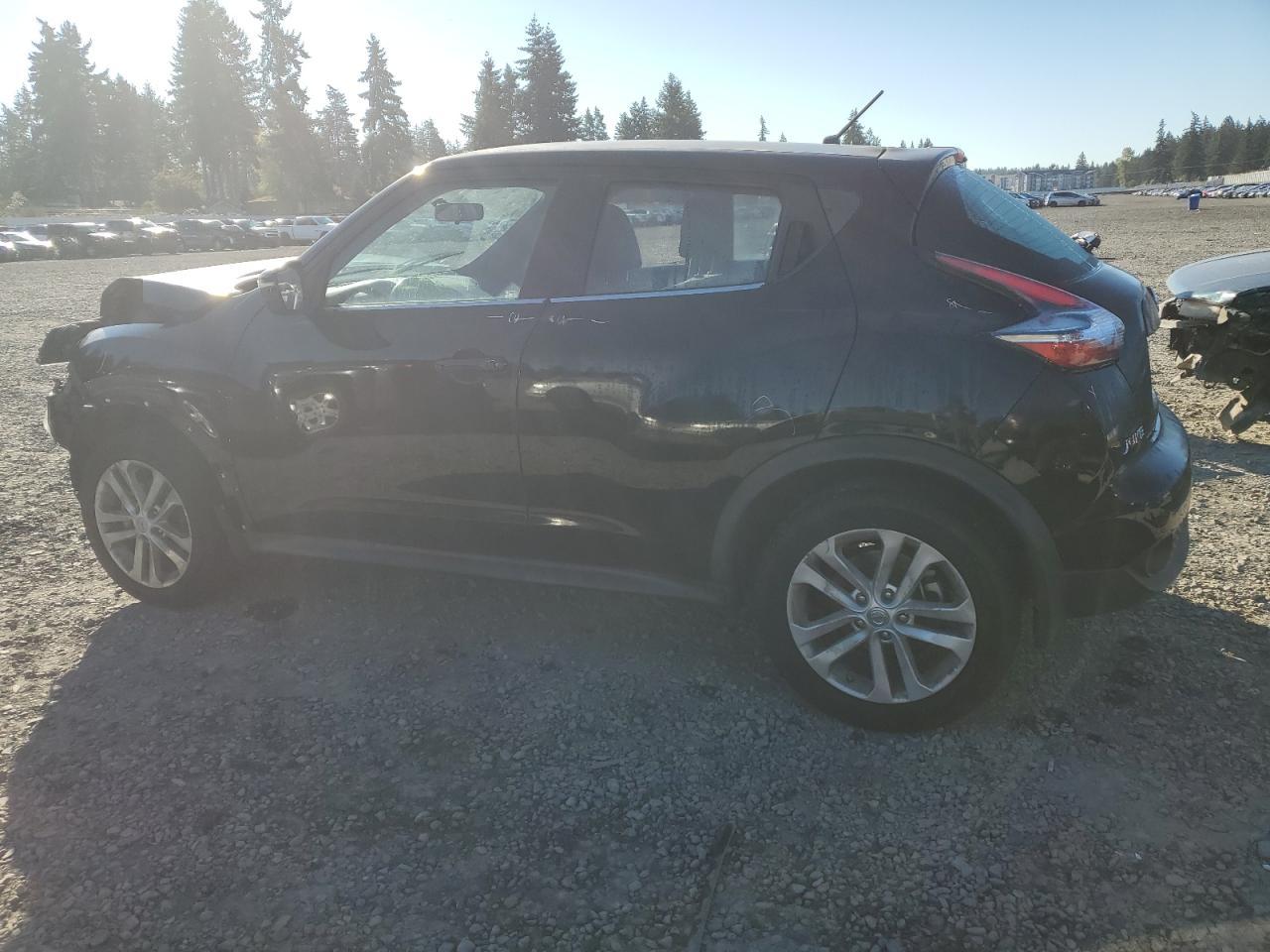 2015 NISSAN Juke
