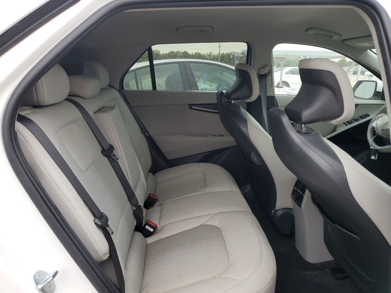 2023 KIA Niro