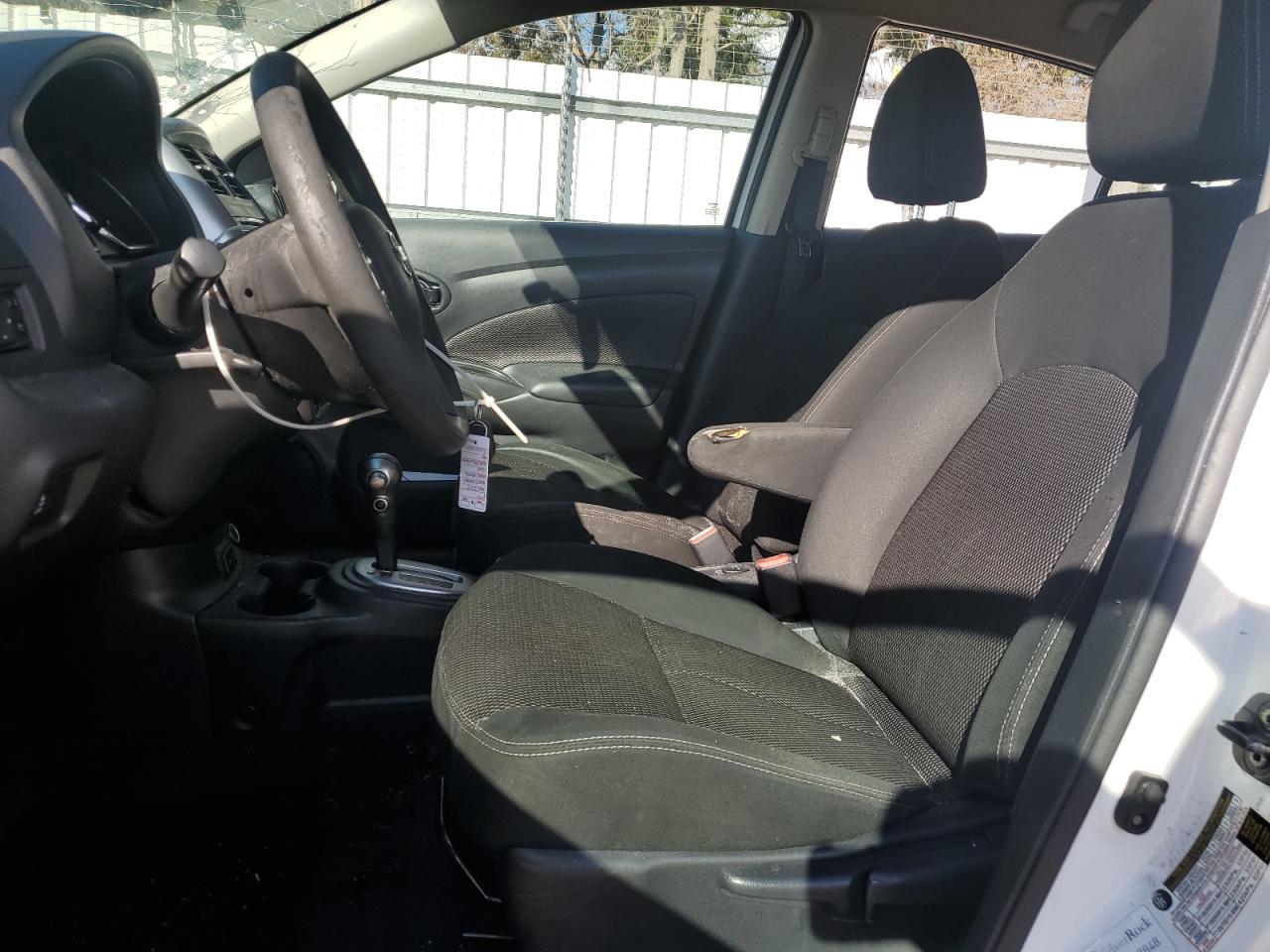 2017 NISSAN VERSA