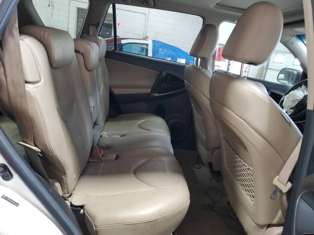 2010 TOYOTA RAV4