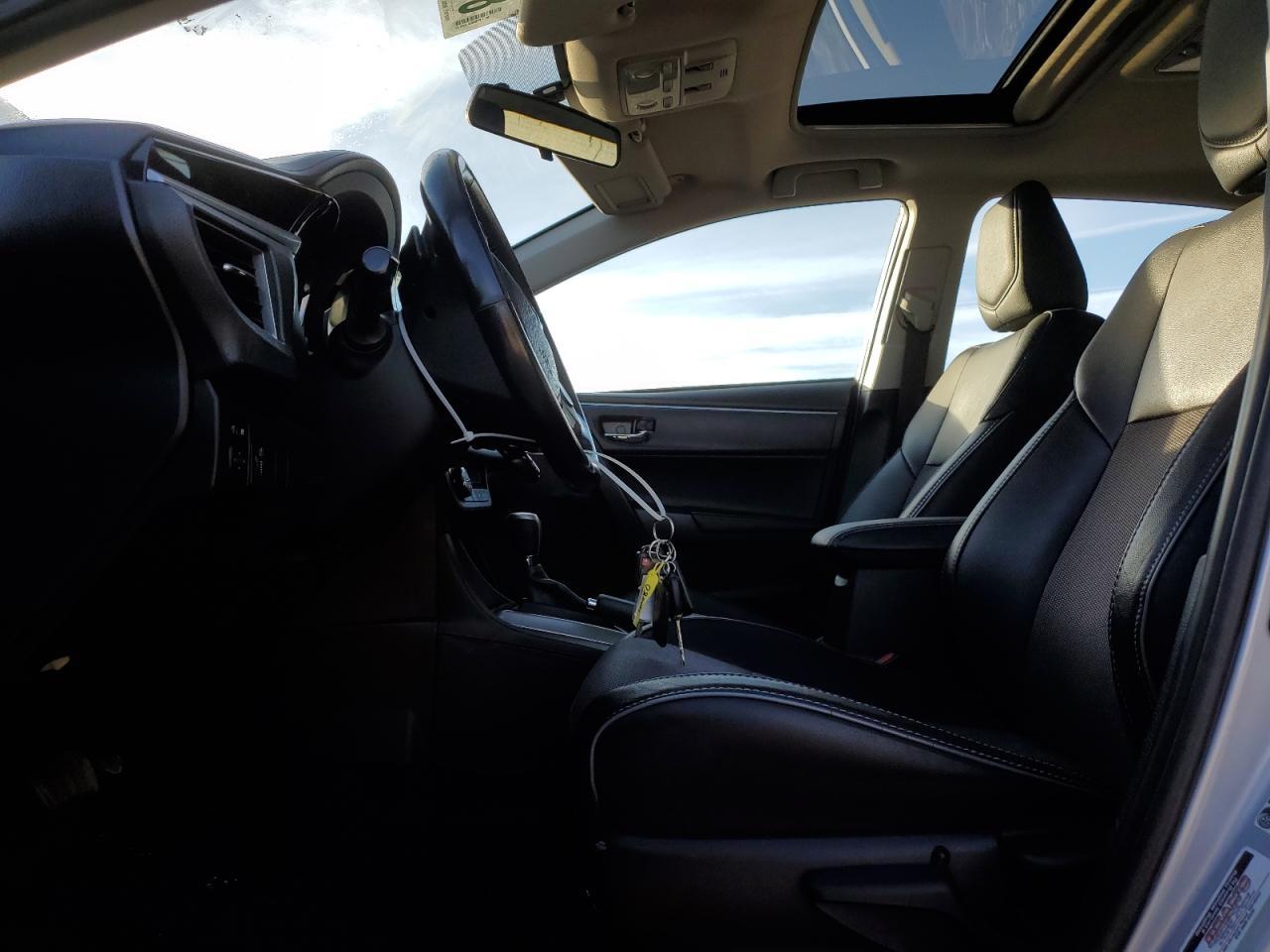 2016 TOYOTA COROLLA