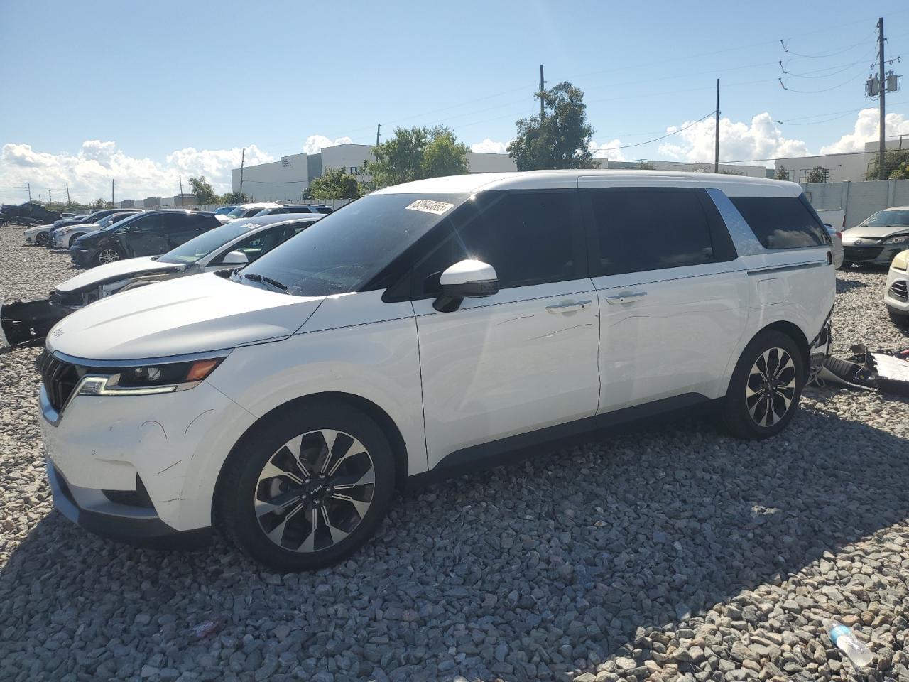 2024 KIA Carnival