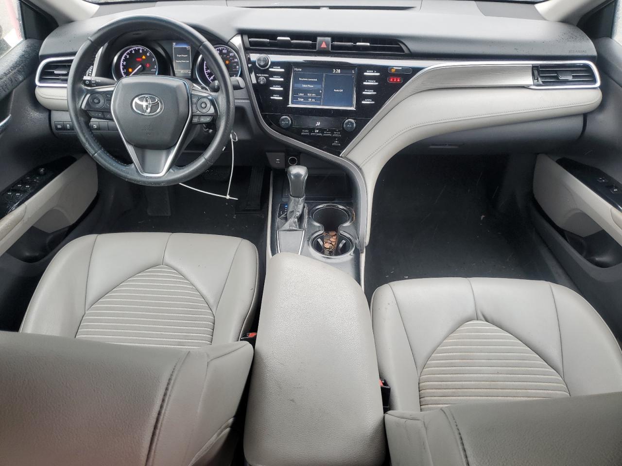 2018 TOYOTA CAMRY