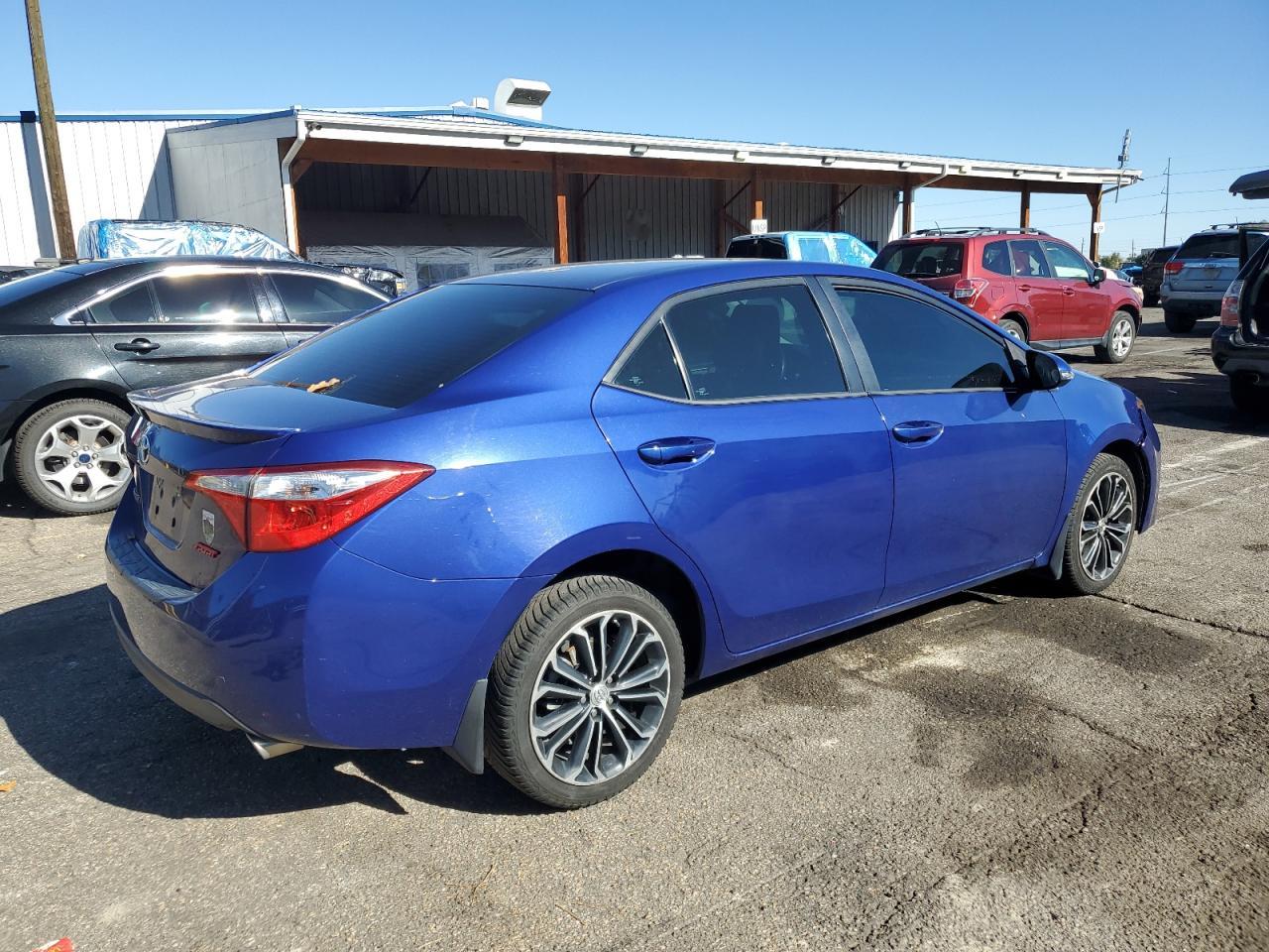 2016 TOYOTA COROLLA