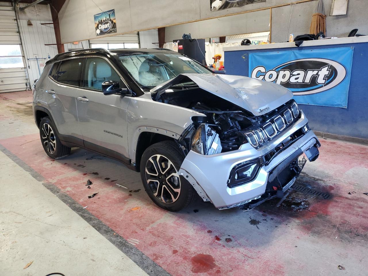 2022 JEEP Compass