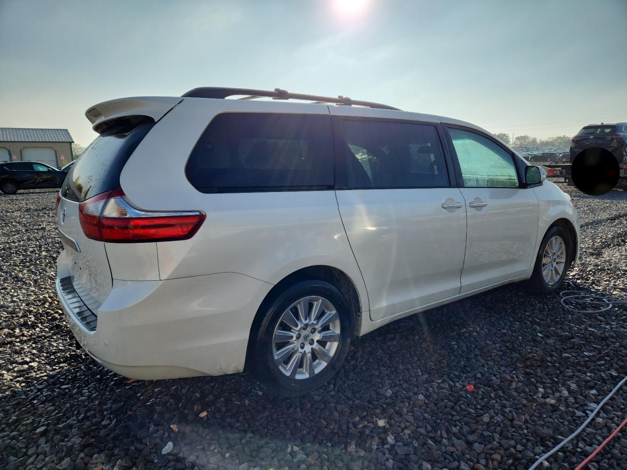 2015 TOYOTA SIENNA