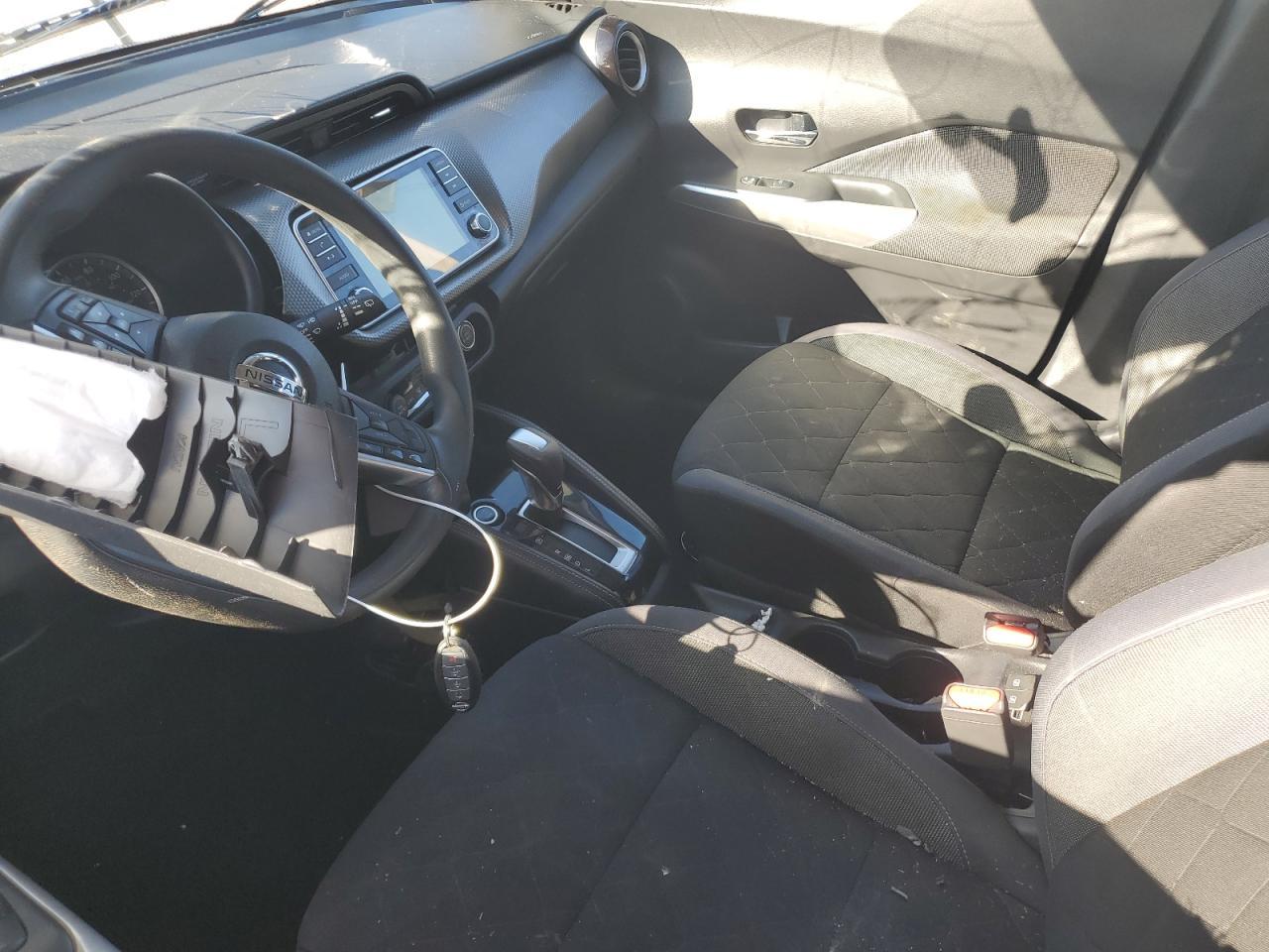 2019 NISSAN KICKS