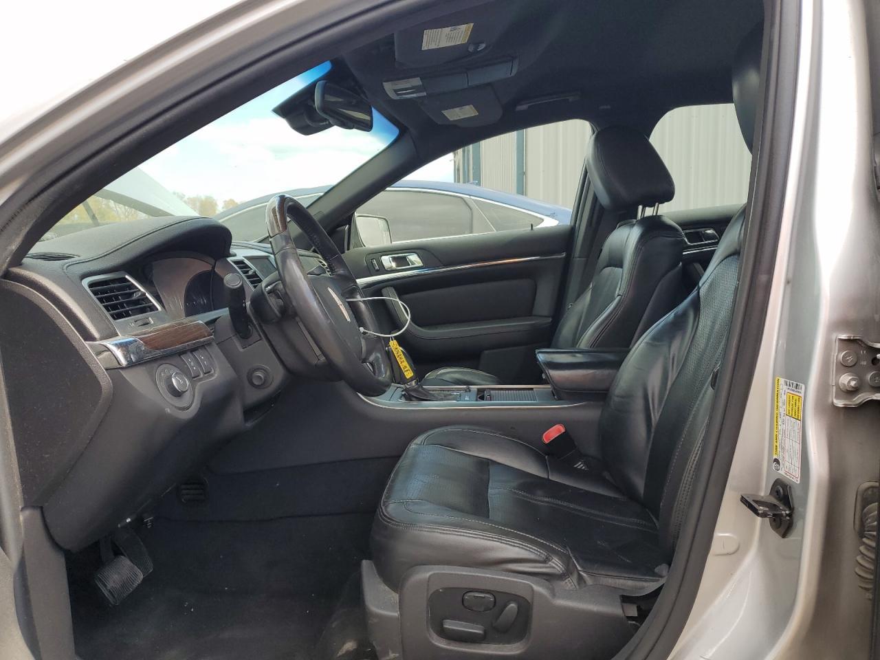 2010 LINCOLN MKS