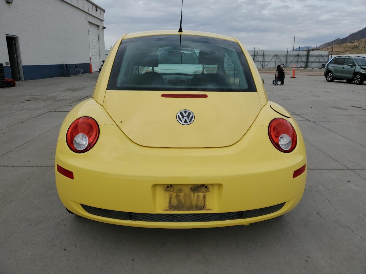 2006 VOLKSWAGEN Beetle