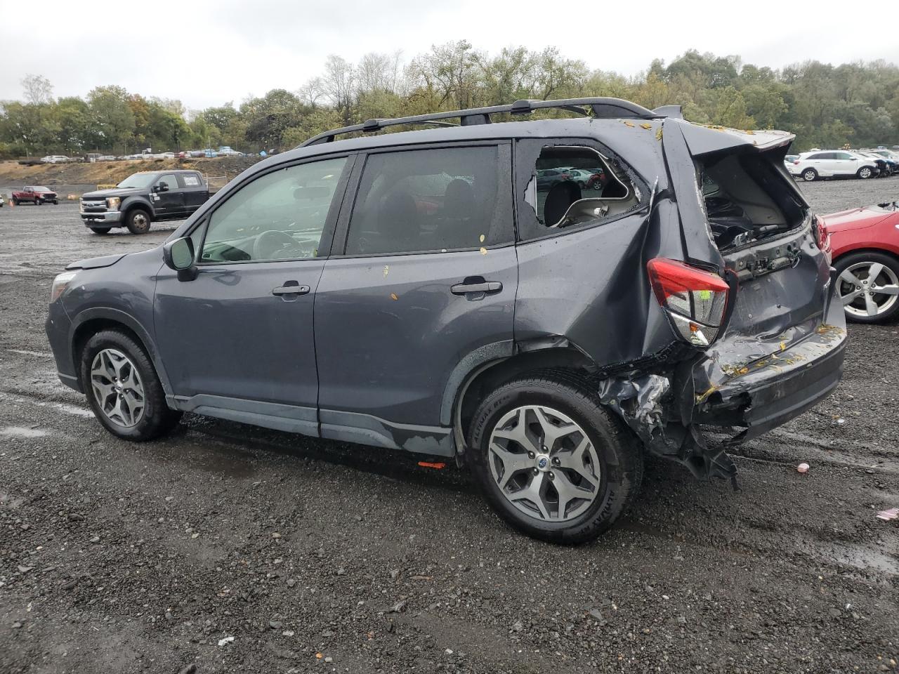 2021 SUBARU FORESTER