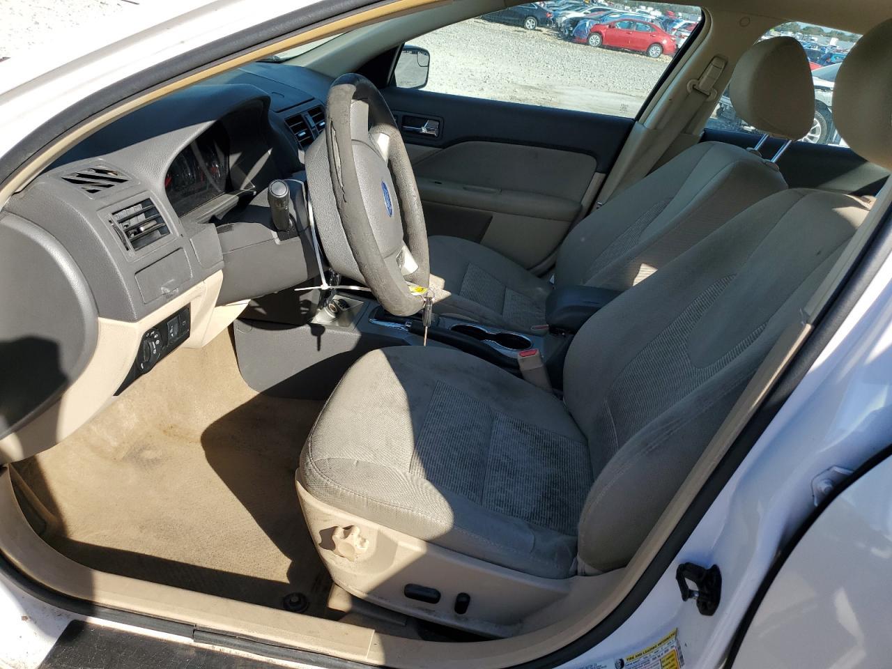 2011 FORD FUSION
