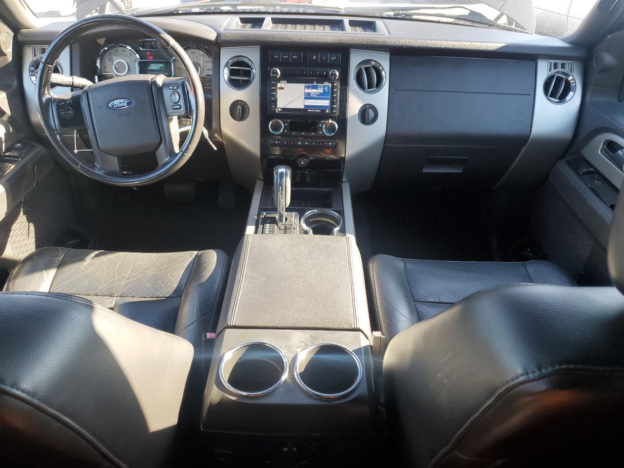 2013 FORD Expedition