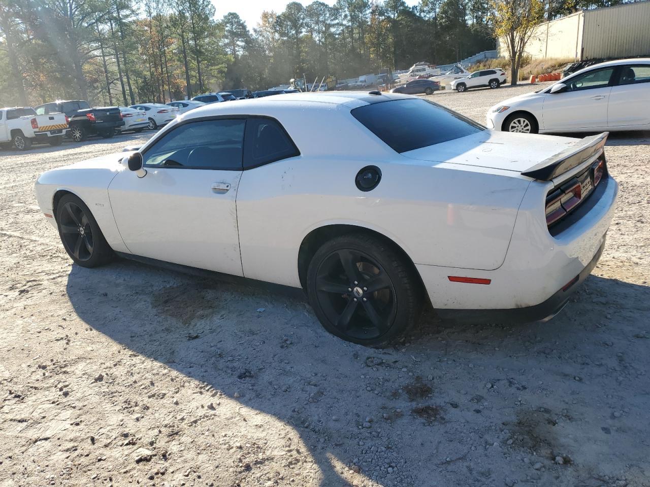 2017 DODGE Challenger