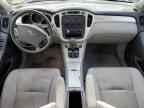 2005 TOYOTA HIGHLANDER