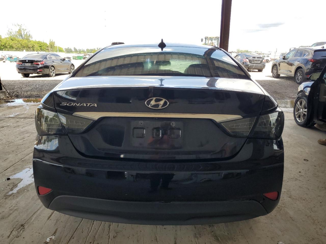 2014 HYUNDAI SONATA
