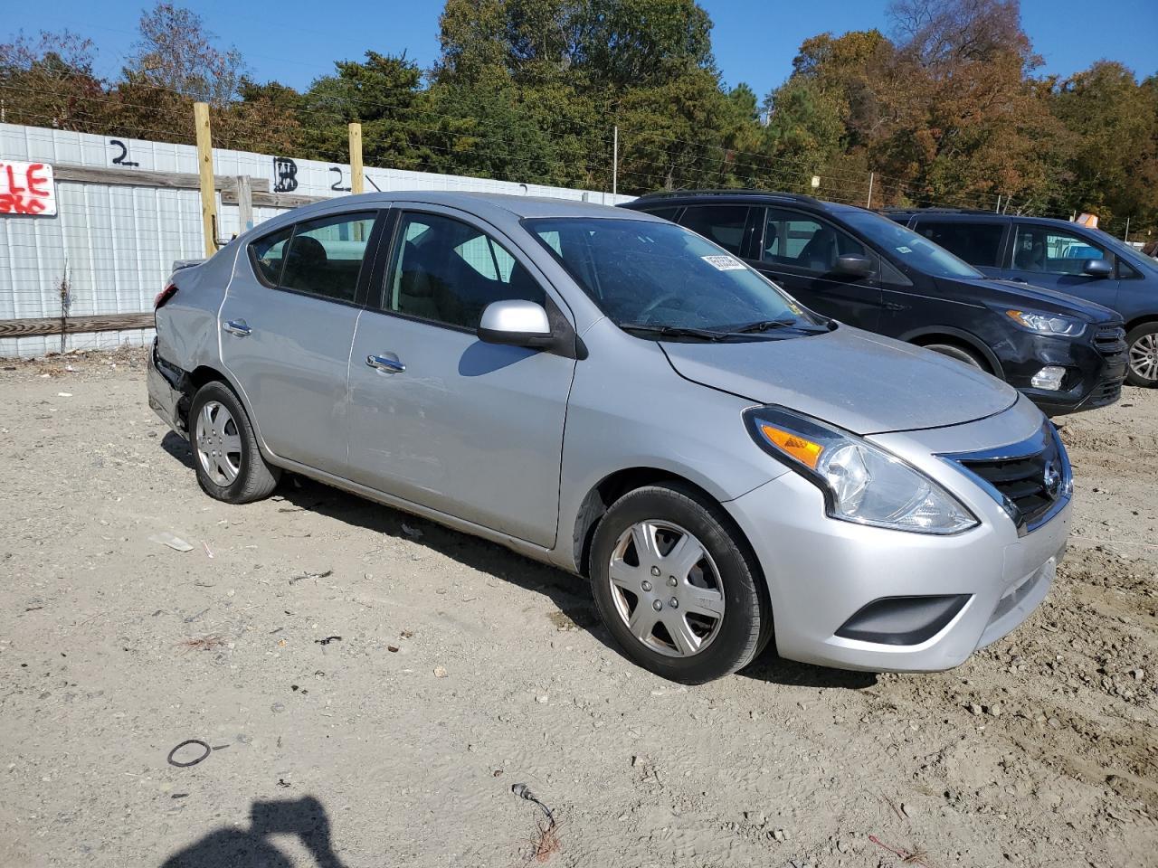 2018 NISSAN VERSA