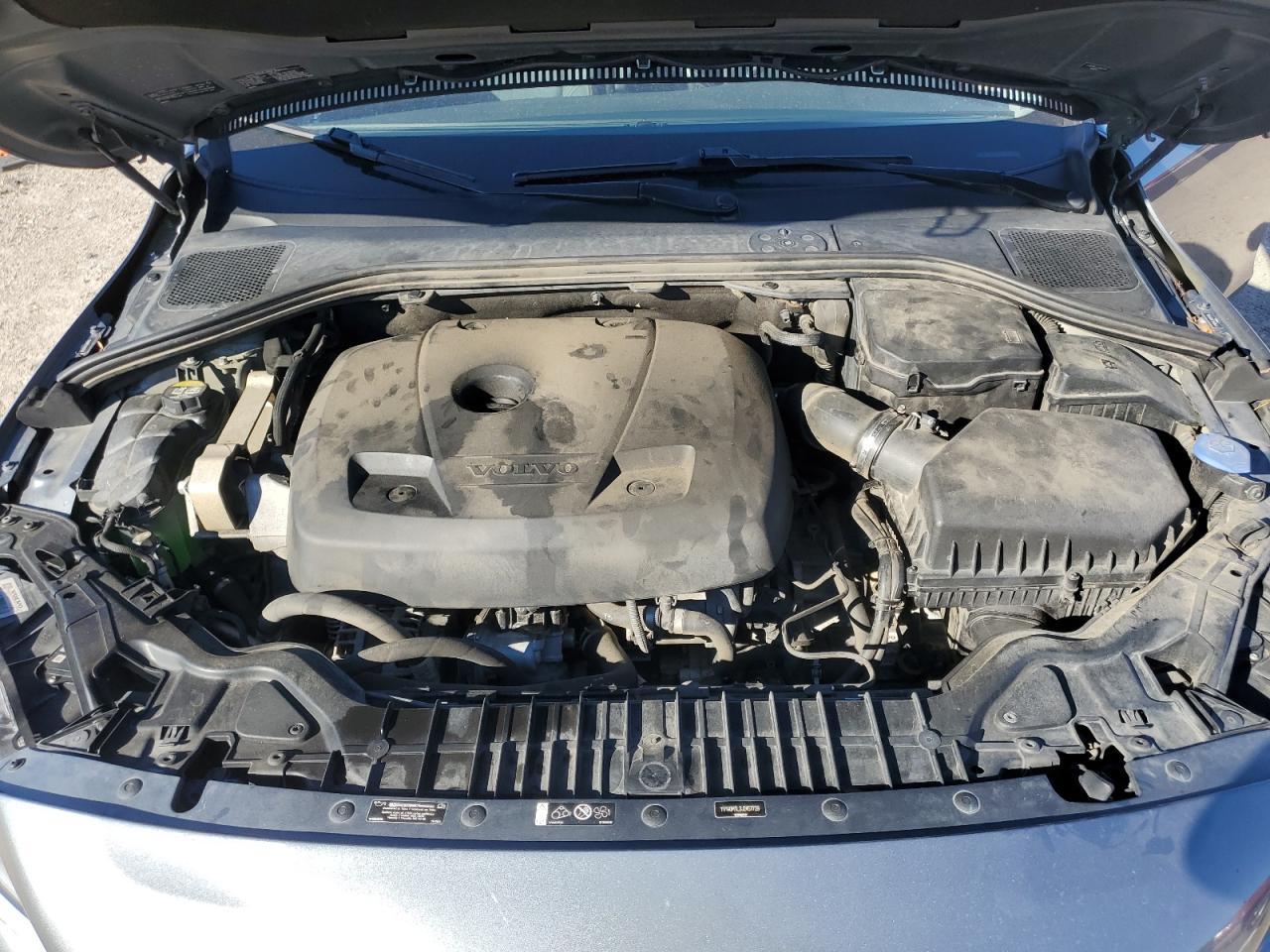 2018 VOLVO S60